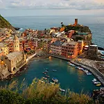 La Gatta - Al Centro Di * La Spezia