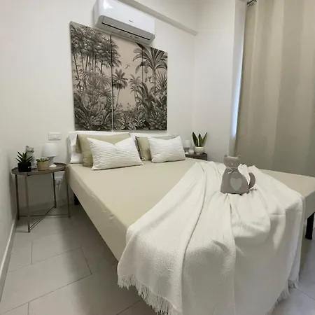 La Gatta - Al Centro Di * La Spezia